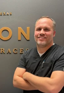 Portrait of Dr Ezra Boekweg